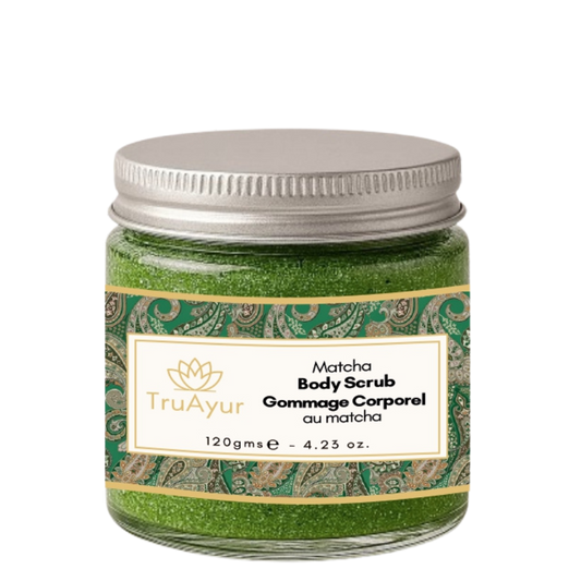 Matcha en avocado bodyscrub voor diepe hydratatie en voeding
